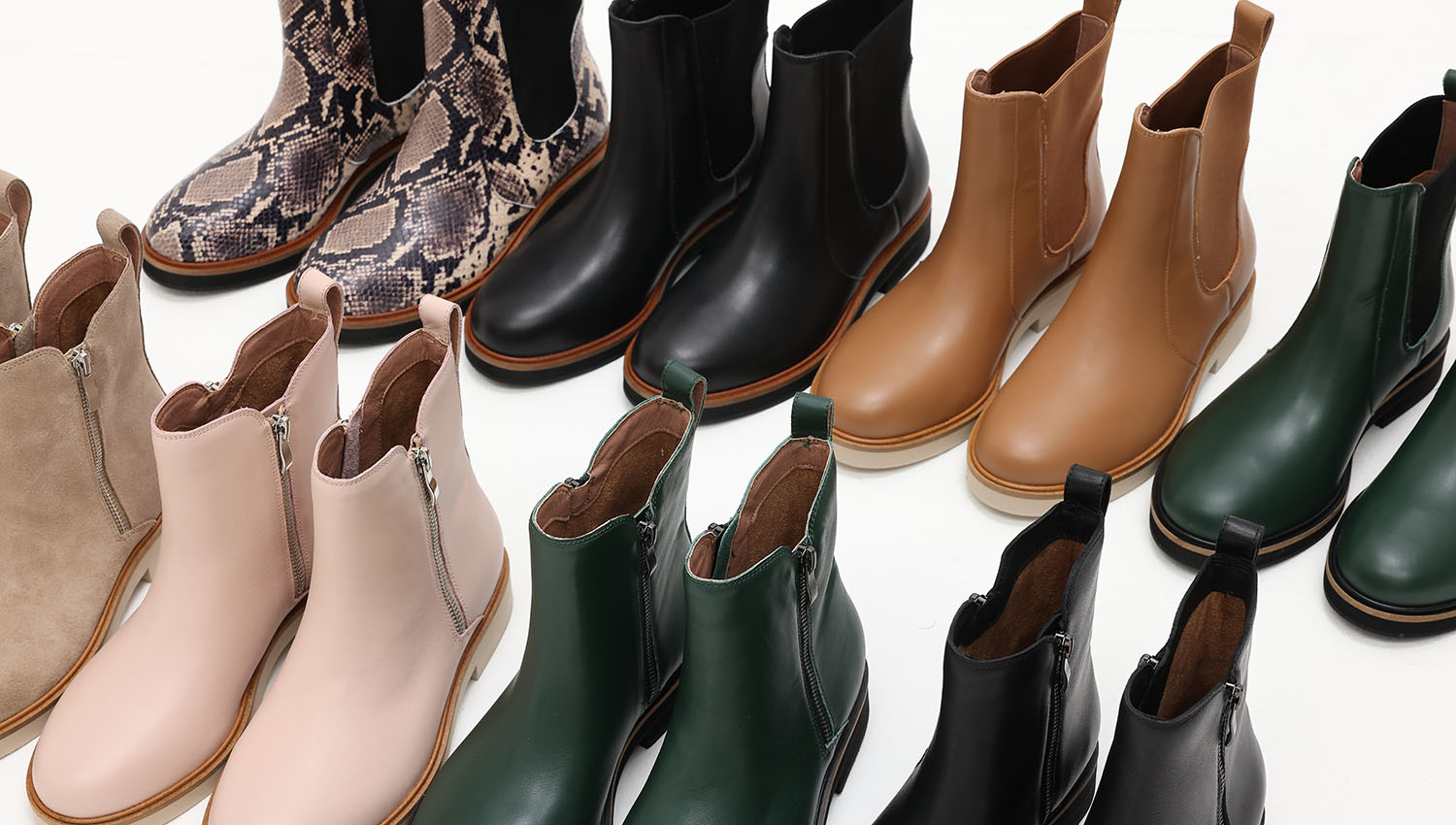 Wydr Wide-Width Boots