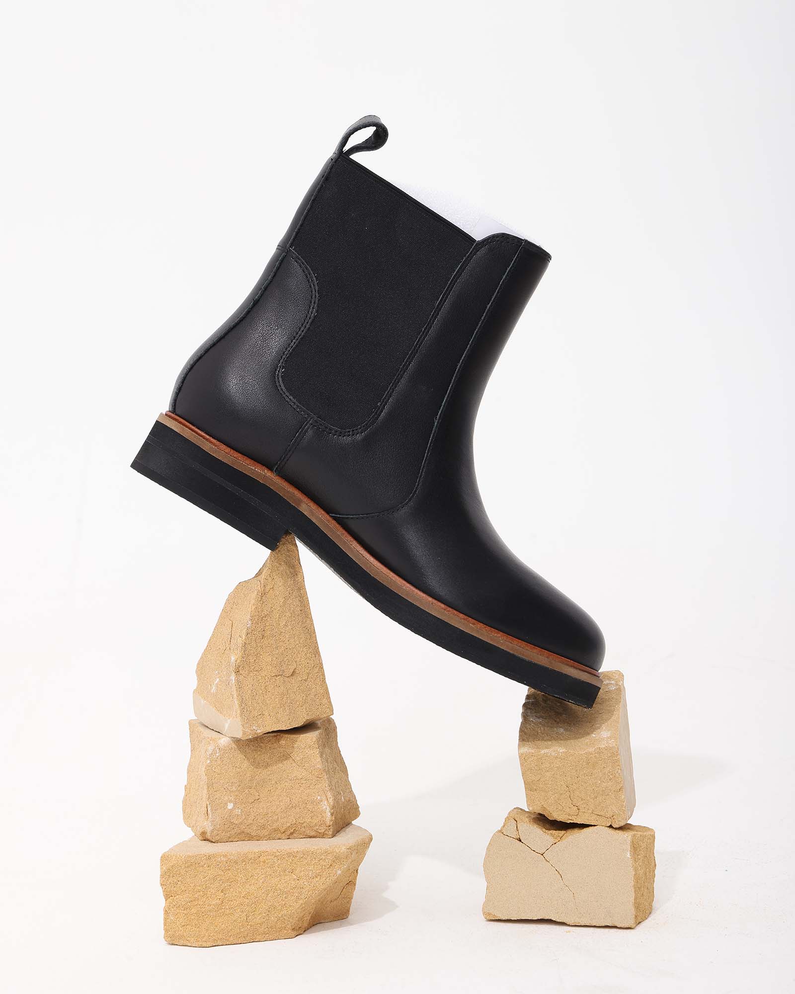 Genesys Leather Chelsea Boots