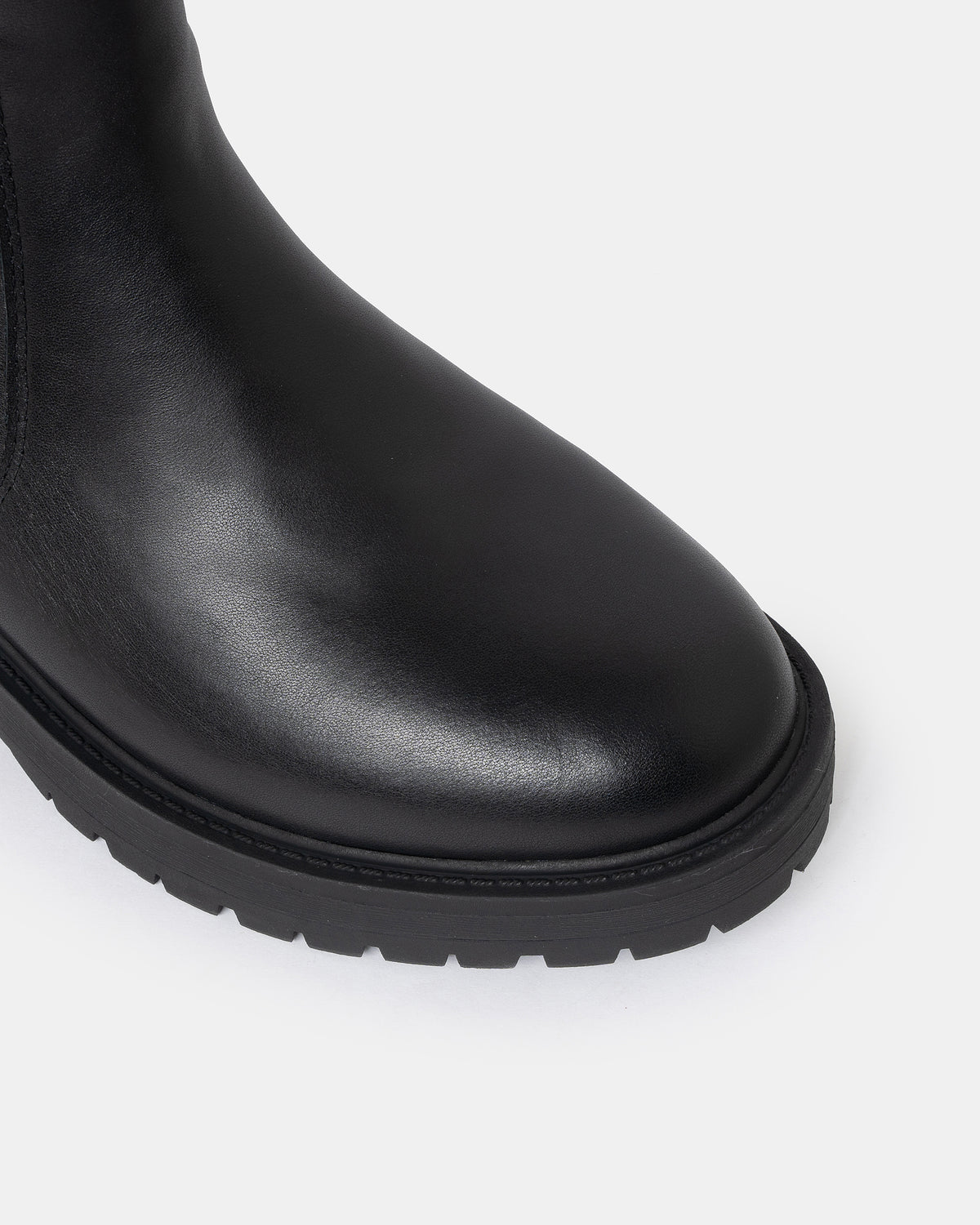 Jett Chelsea Boots