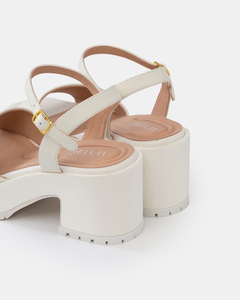 Iris Clog Mary Jane