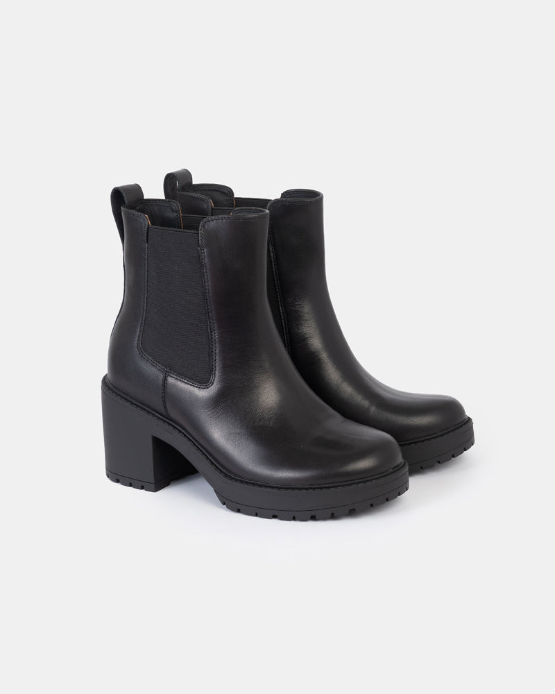 Rebel Lug Heel Chelsea