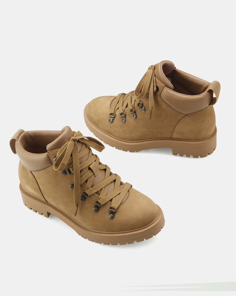 Scout Lug Hiker Boots