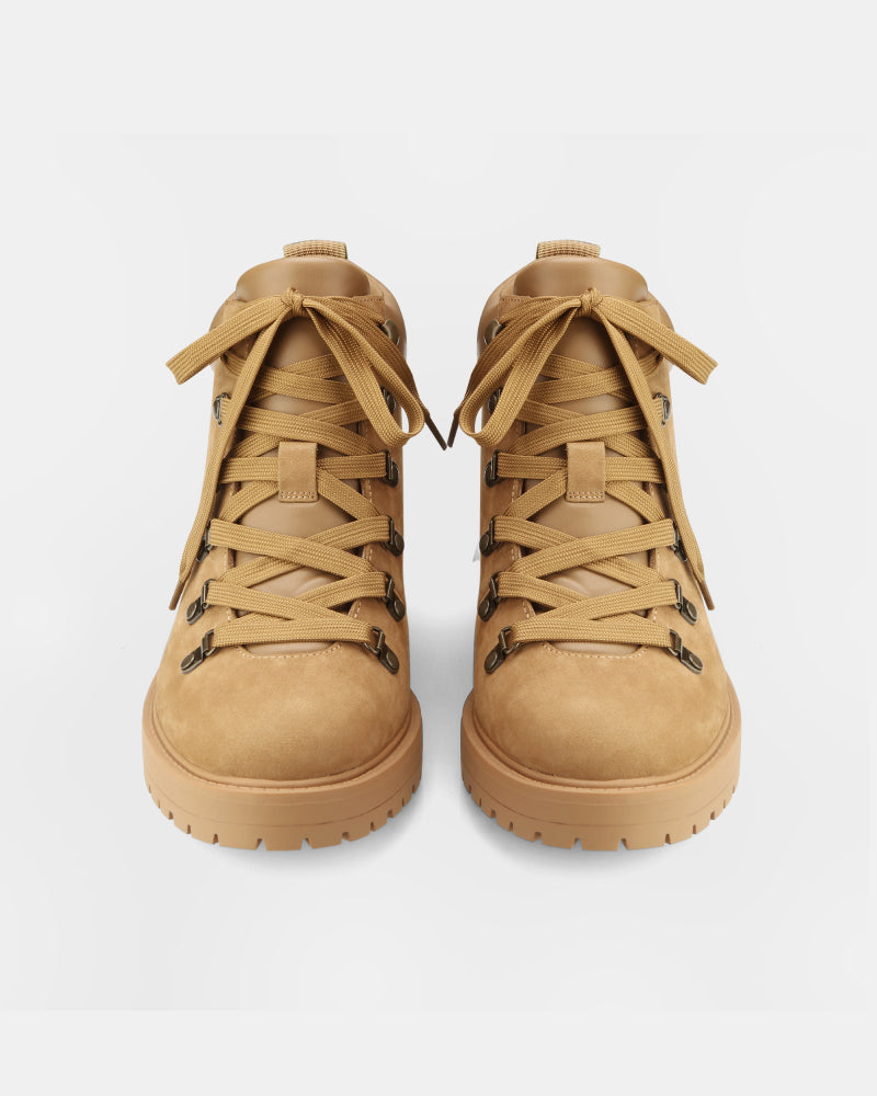 Scout Lug Hiker Boots