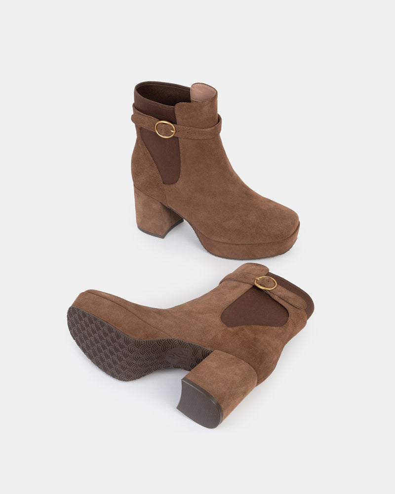 Janis Platform Chelsea Bootie