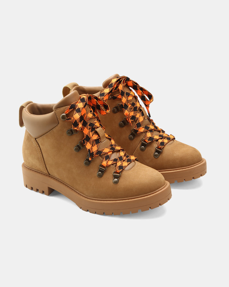 Scout Lug Hiker Boots