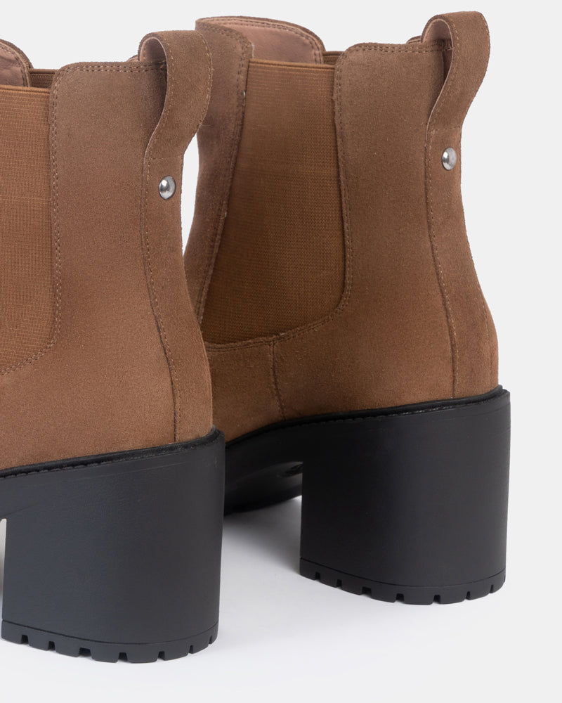 Rebel Lug Heel Chelsea