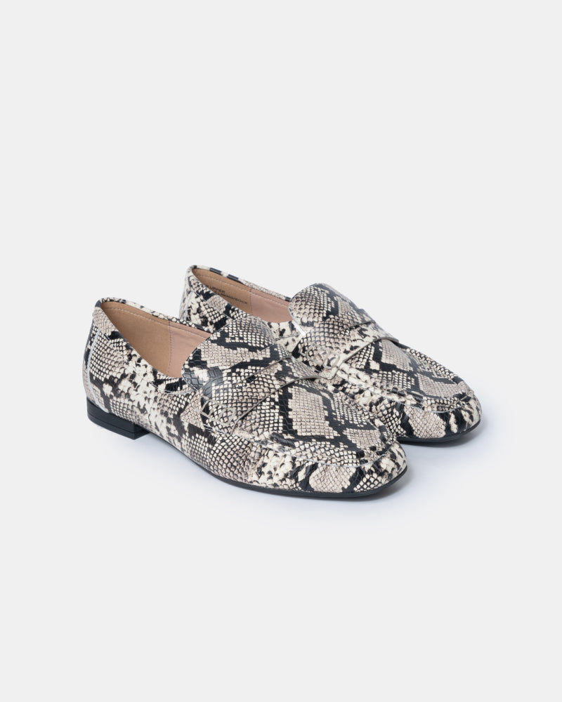 Lana Ruched Loafers