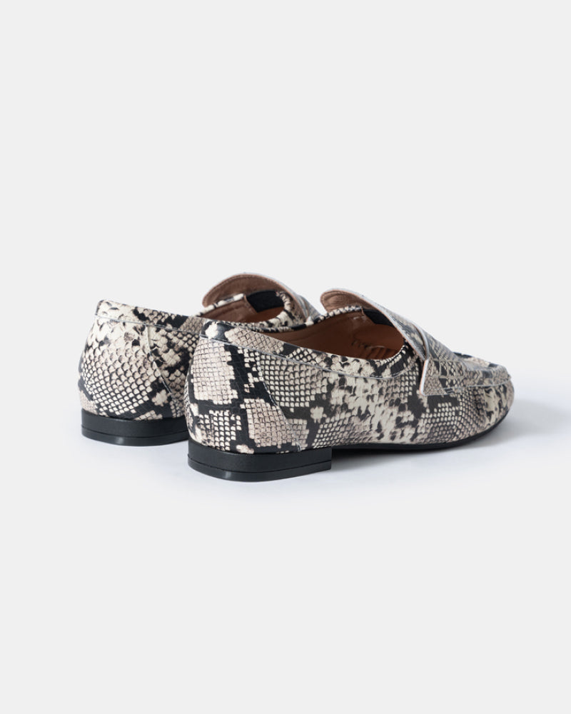 Lana Ruched Loafers