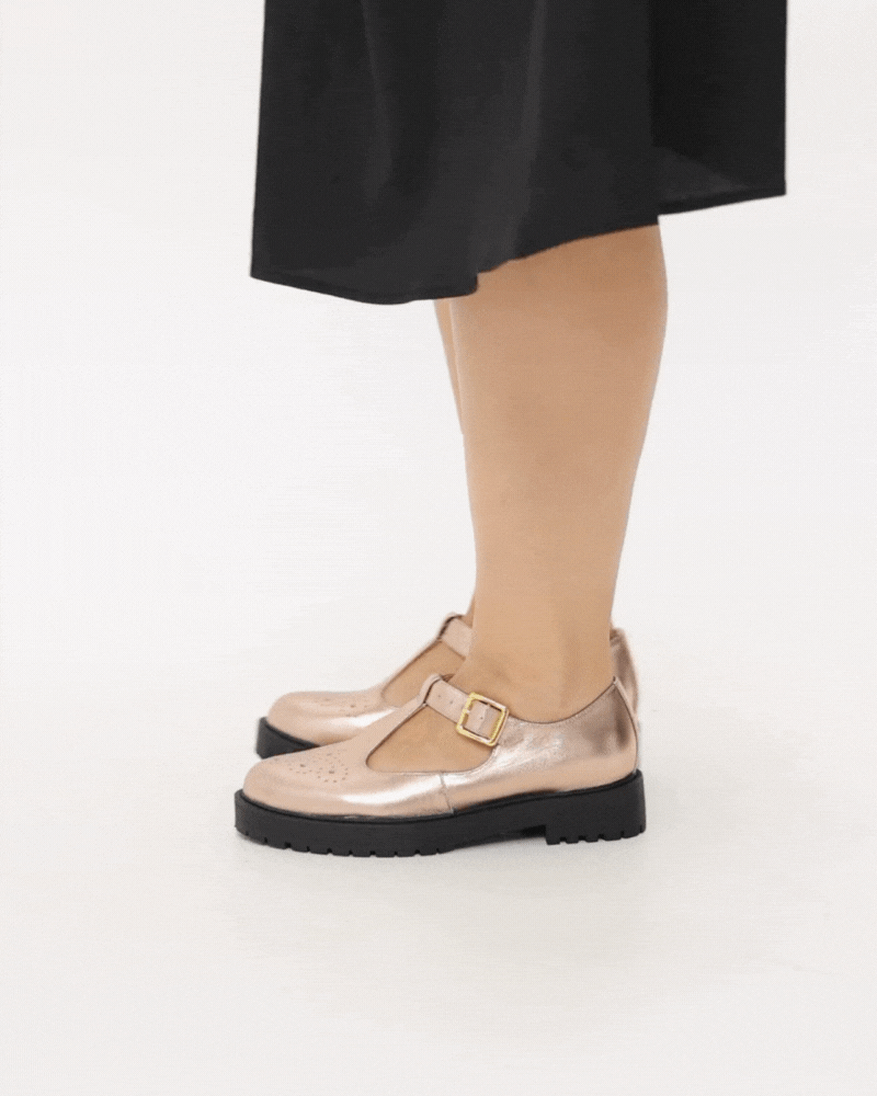 #Color_Metallic Rose