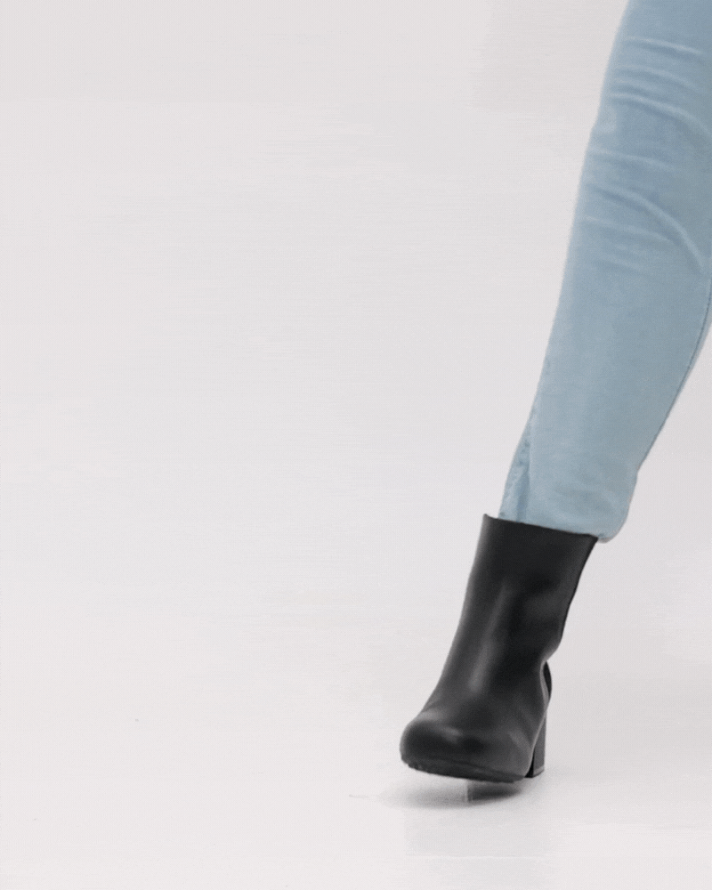 Jackie Half Stretch Heel Bootie