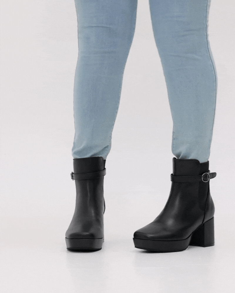 Janis Platform Chelsea Bootie