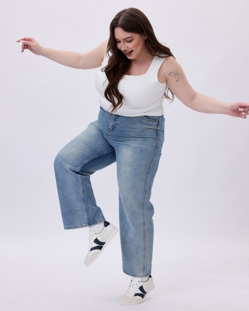 #Color_Off-White/Navy