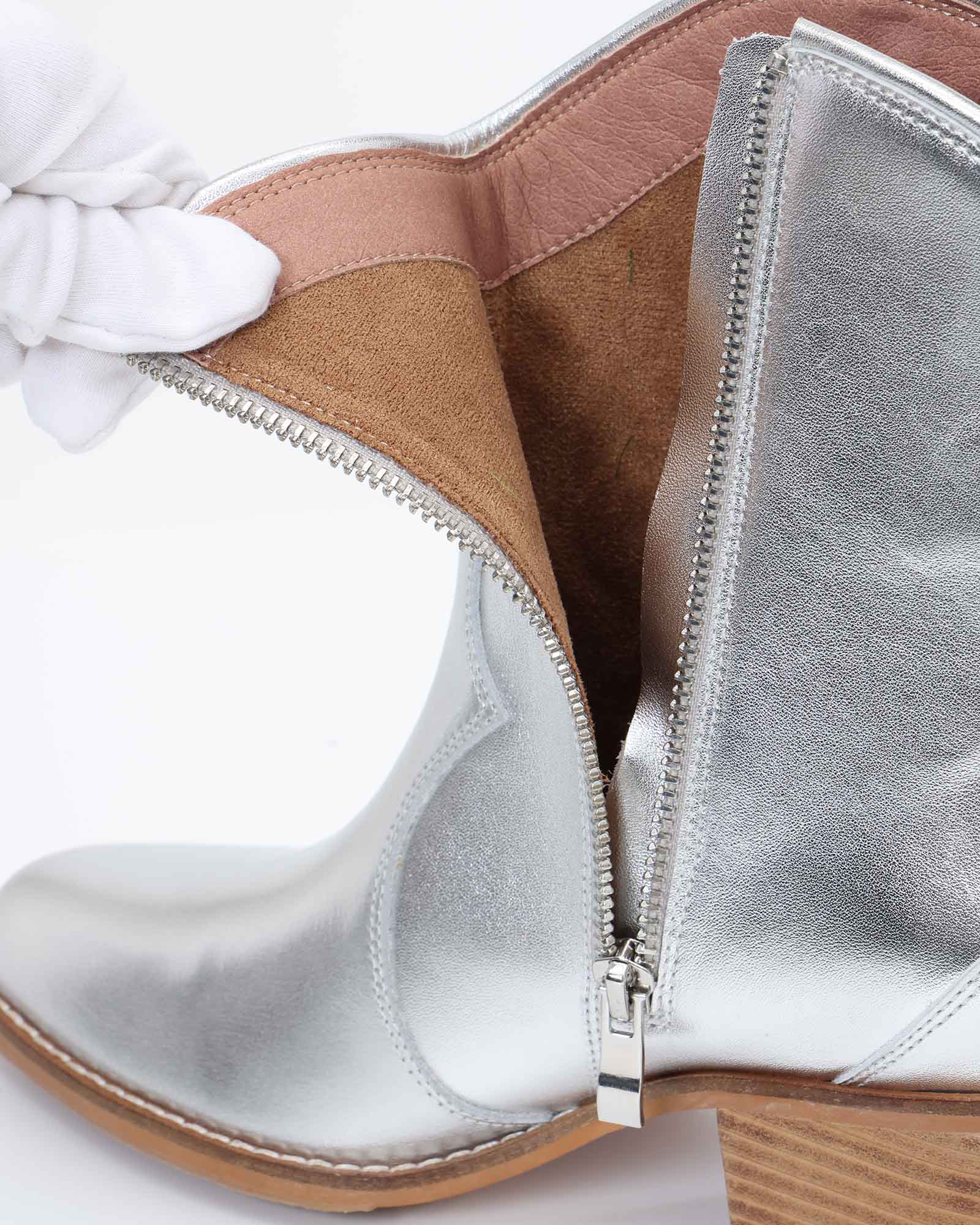 Jolene Embroidered Western Leather Ankle Boots