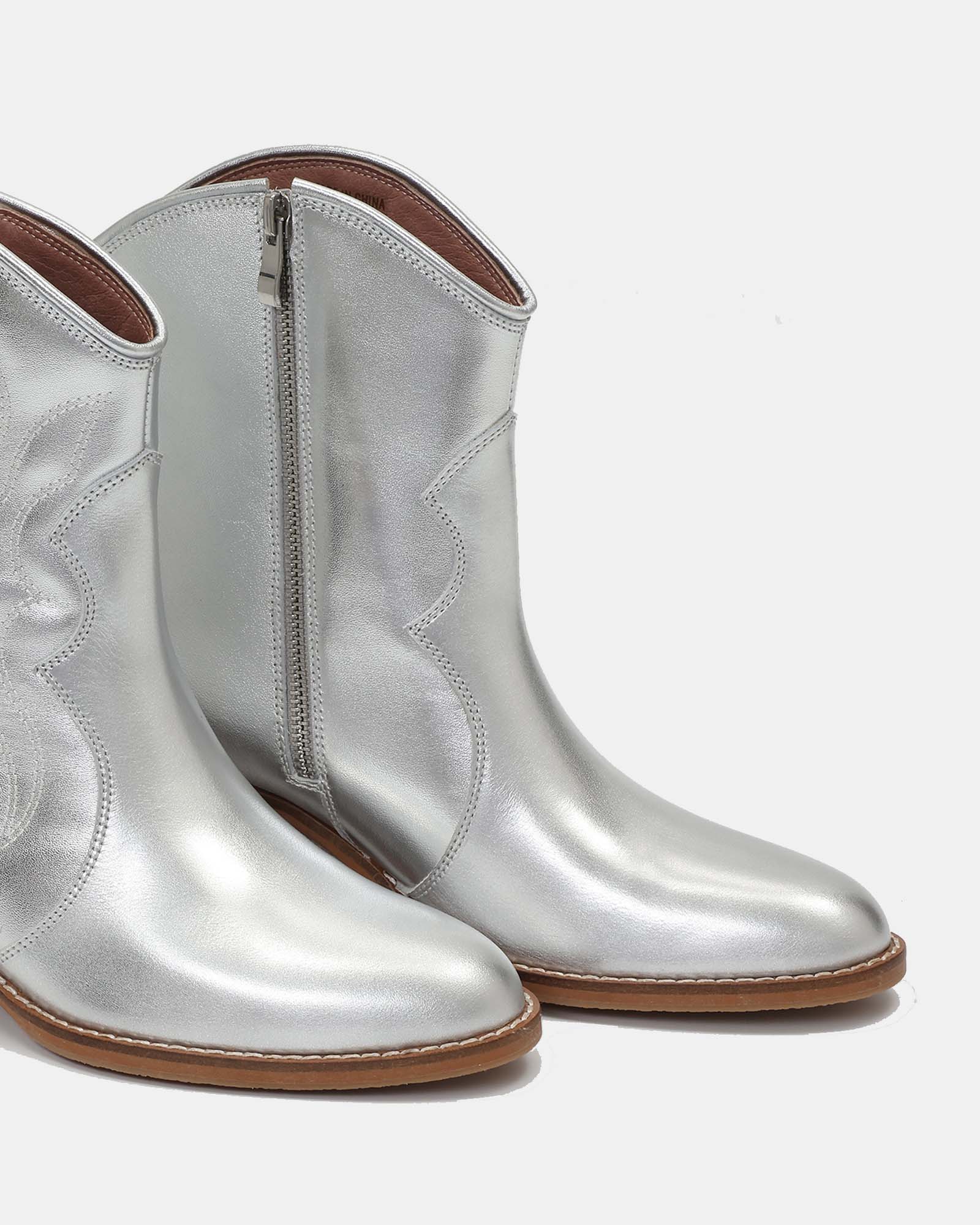 Jolene Embroidered Western Leather Ankle Boots