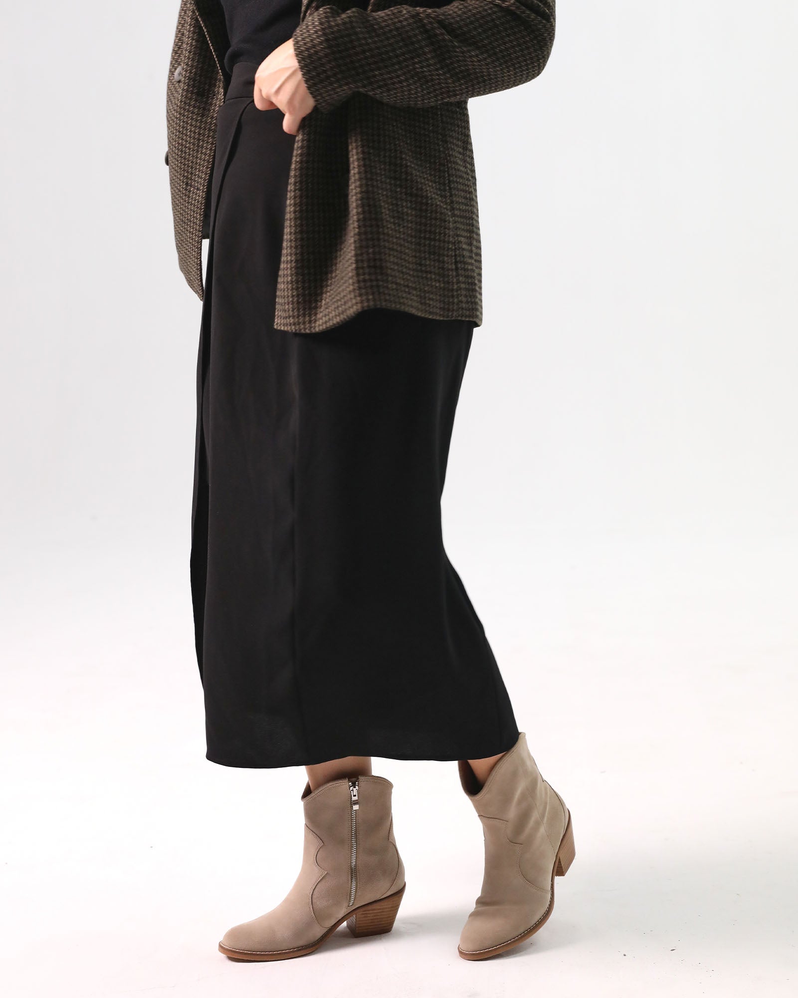 Shania Western Ankle Boots