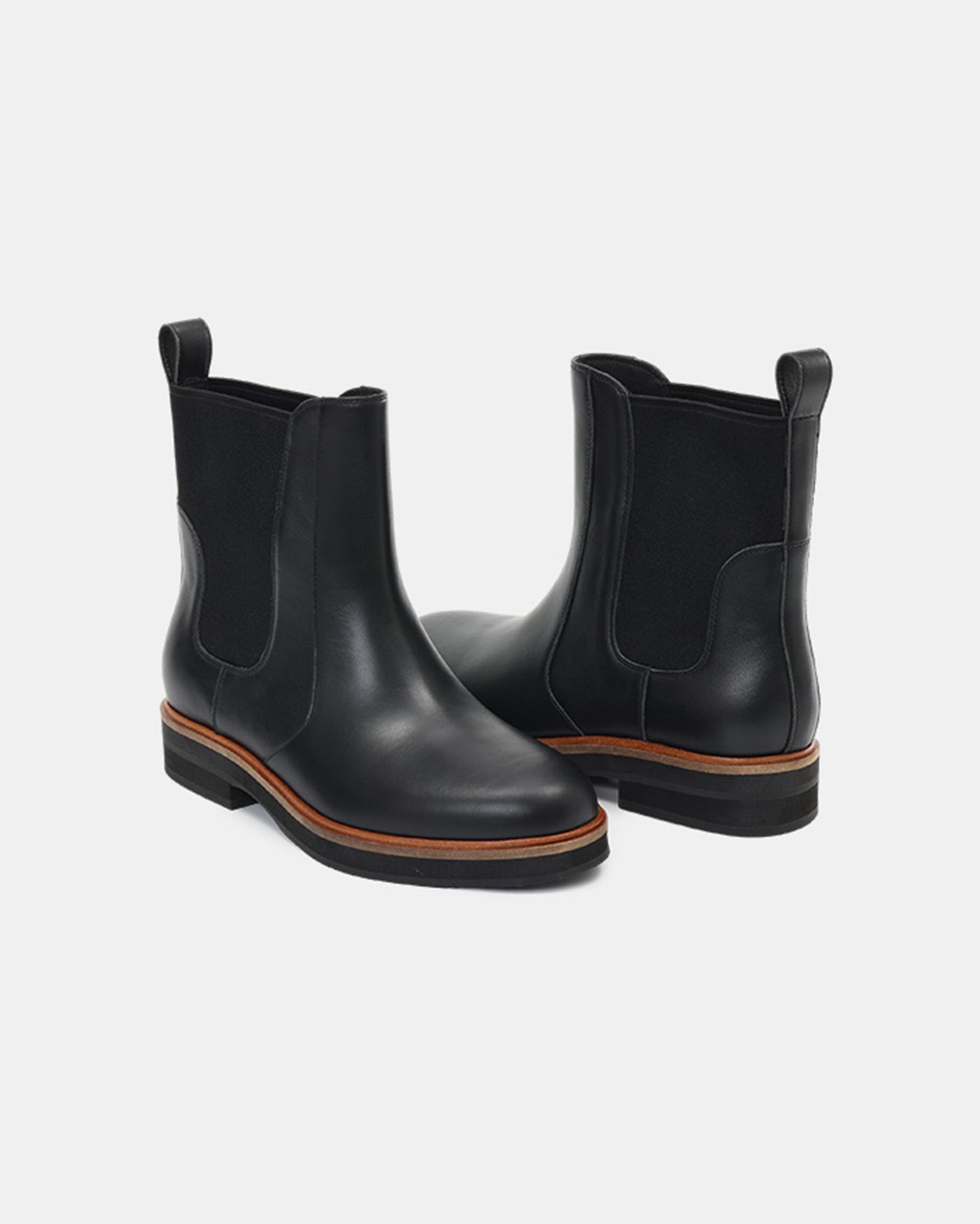 Genesys Leather Chelsea Boots