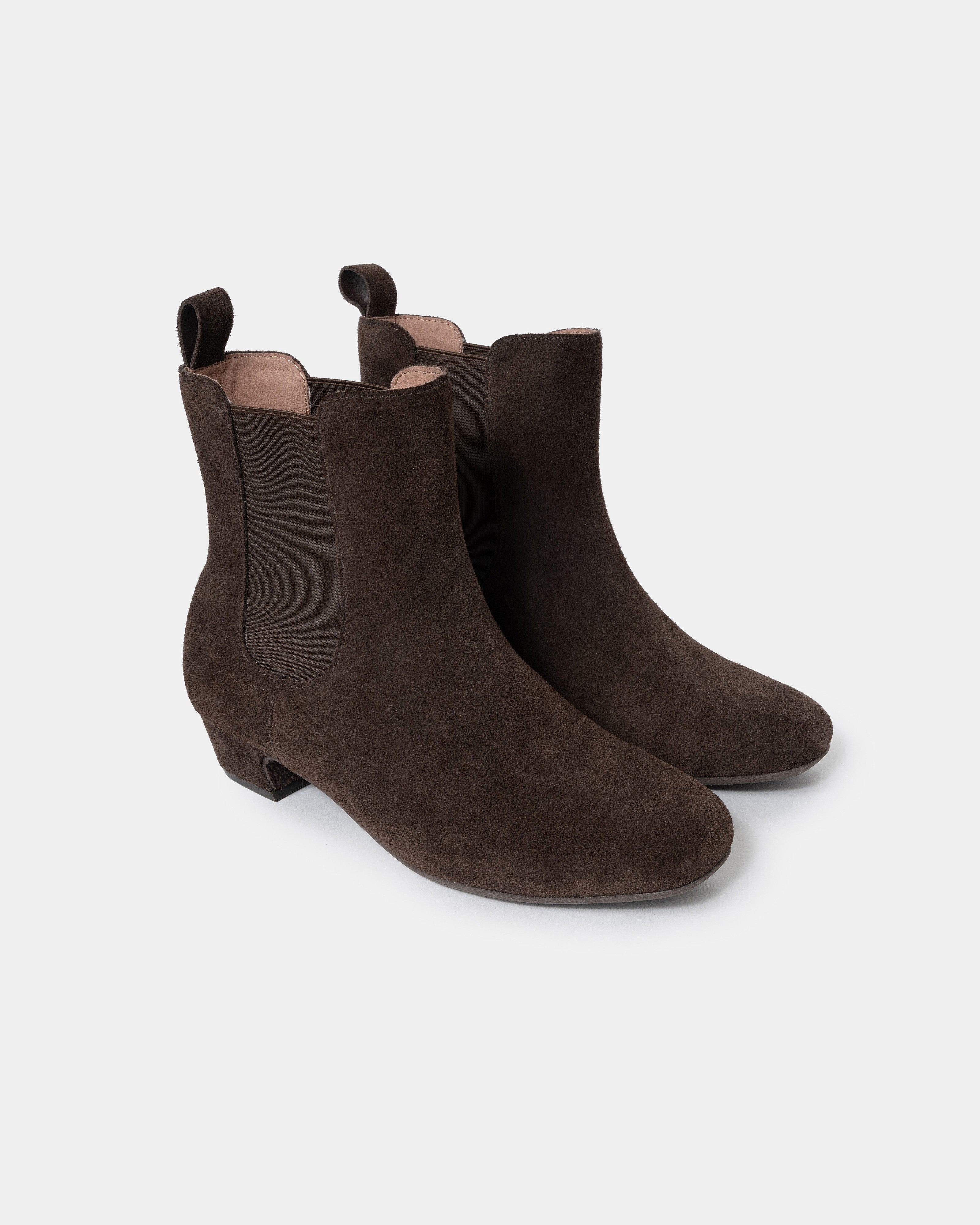 Mabel Low Heel Chelsea Boots
