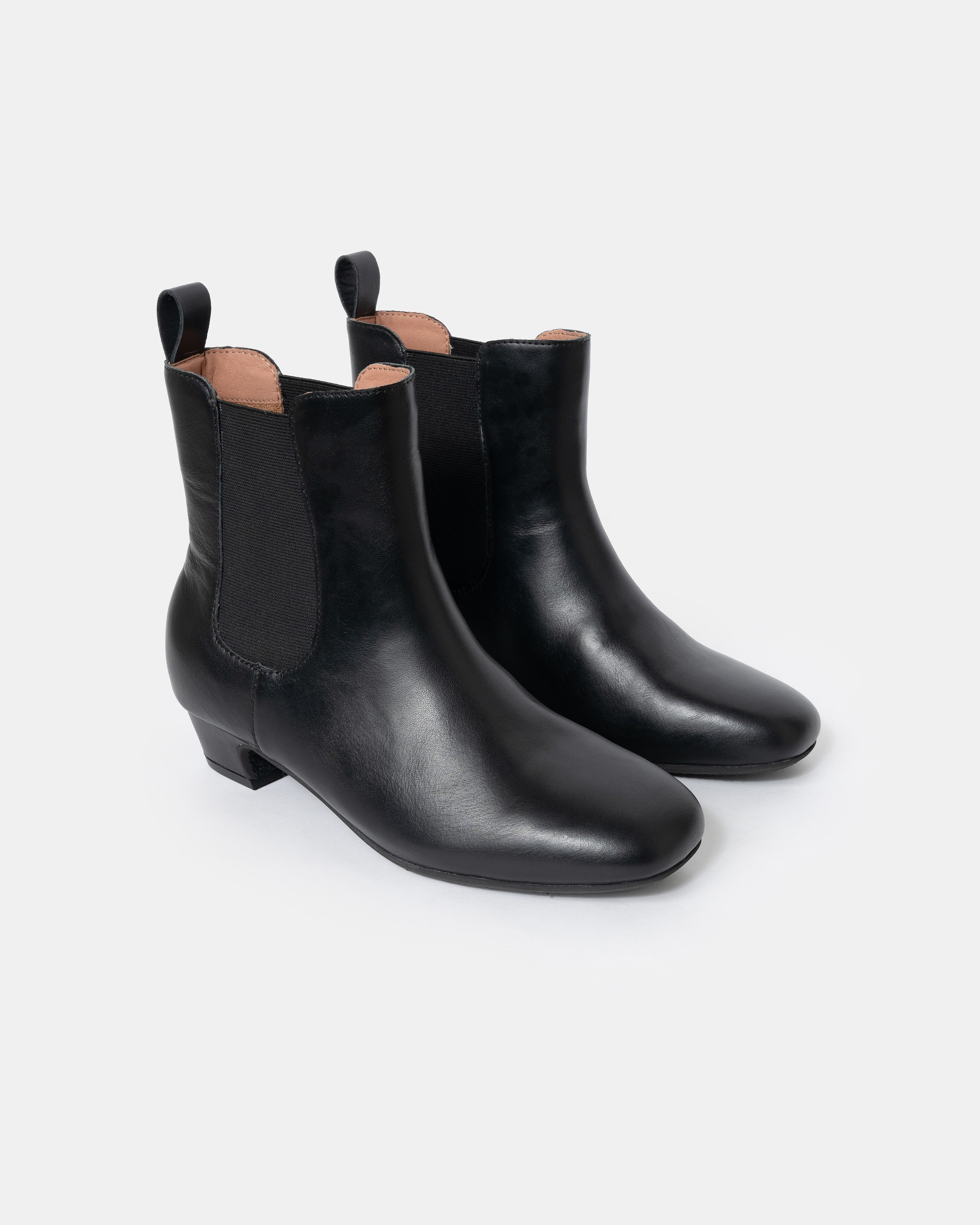 Mabel Low Heel Chelsea Boots