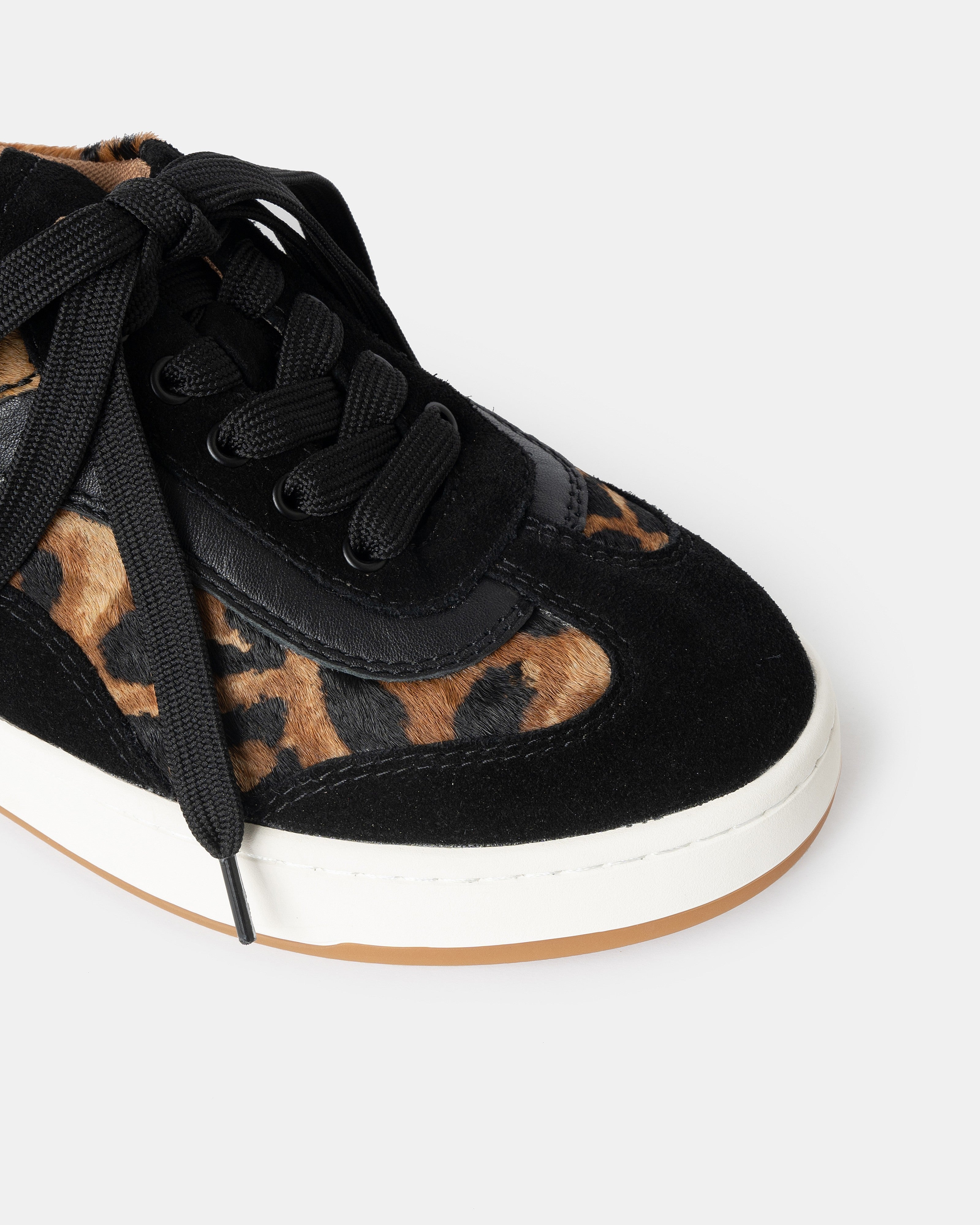 Nola Everyday Sneakers