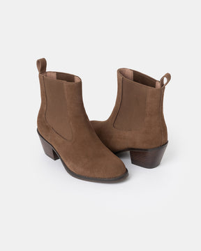 Dakota Chelsea Boots