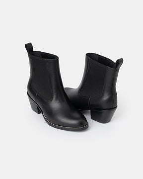 Dakota Chelsea Boots