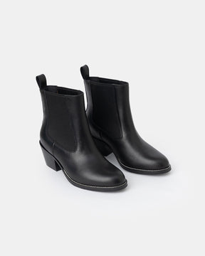 Dakota Chelsea Boots