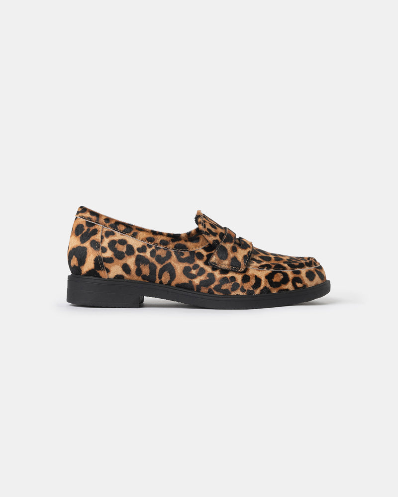 #Color_Leopard Print
