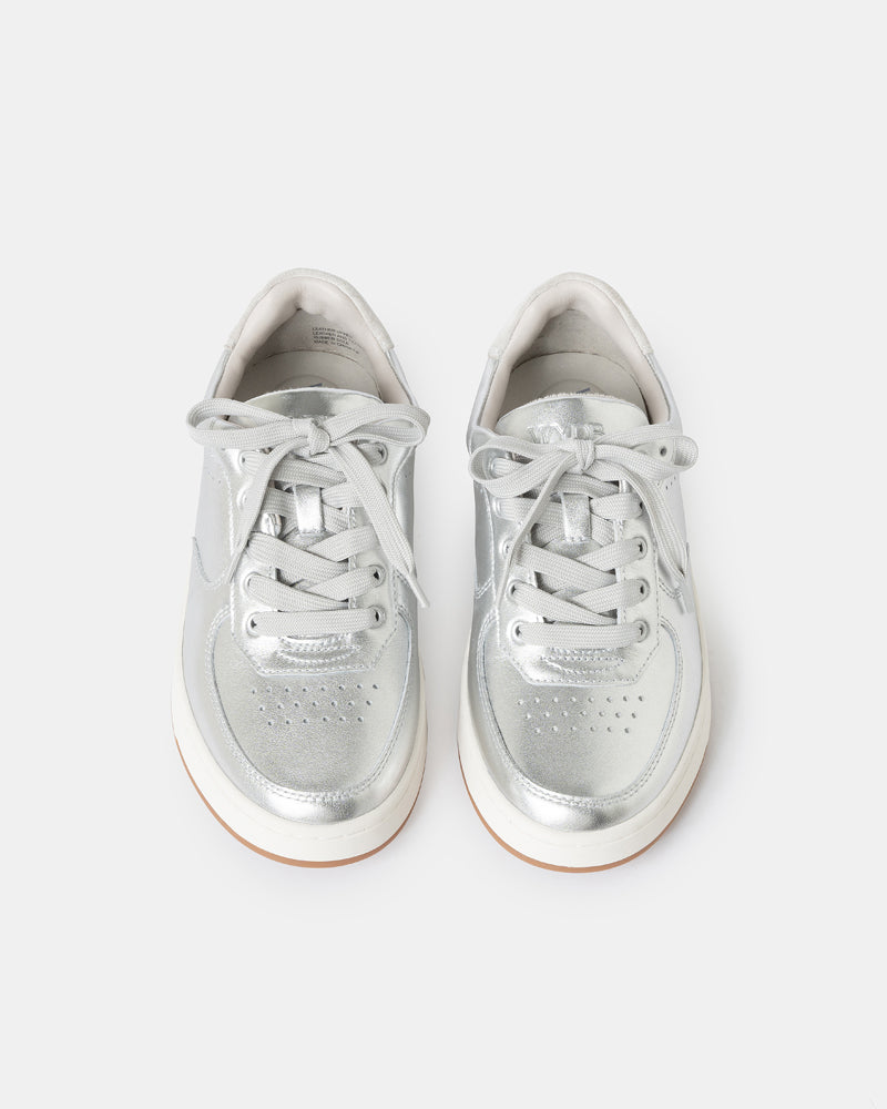 Nomad Everyday Sneakers