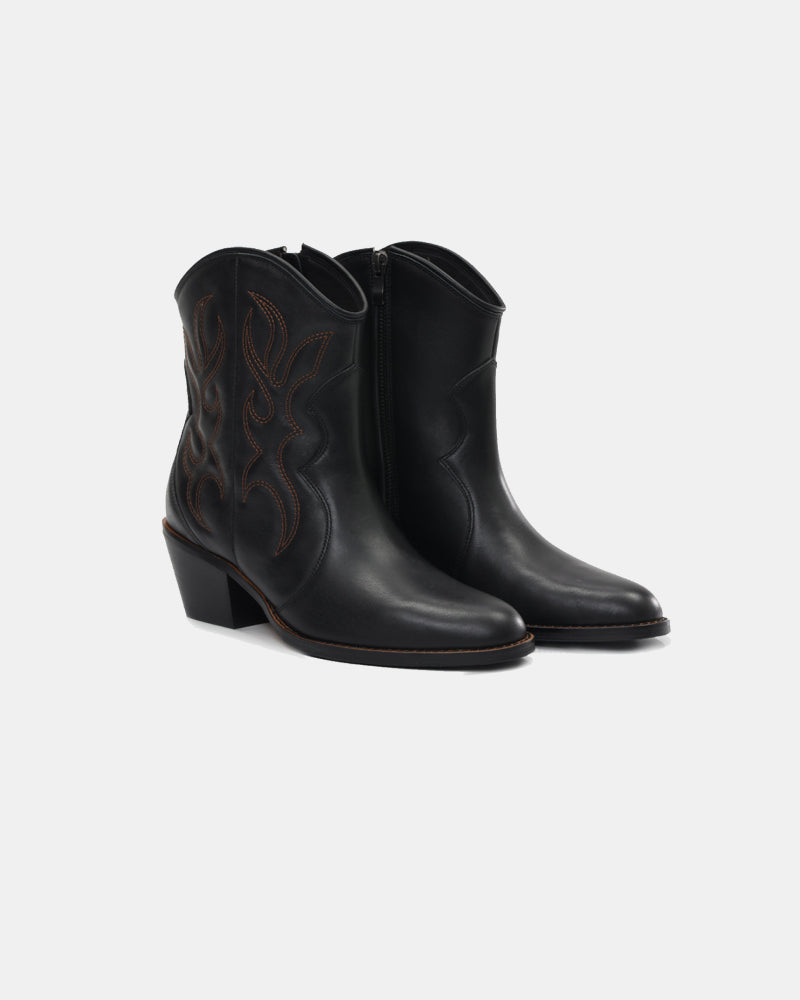 Wide-Fit Jolene Embroidered Boots | Style & Comfort Combined